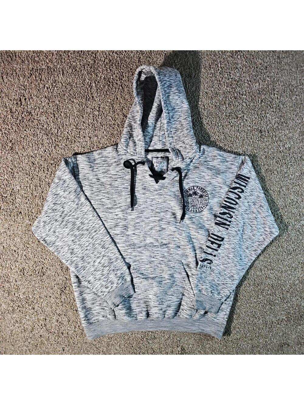 Pacific & Co The Perfect Hoodie WISCONSIN DELLS XL